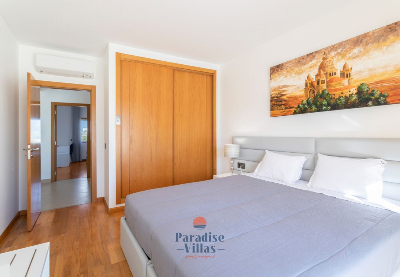 Villa em Quarteira - Villa Raul