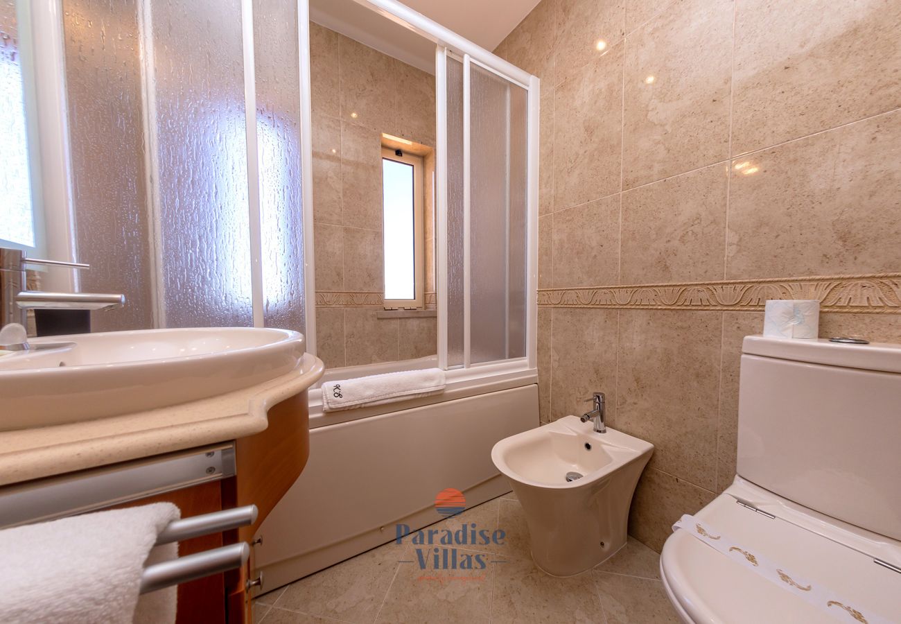 Villa em Quarteira - Villa Raul