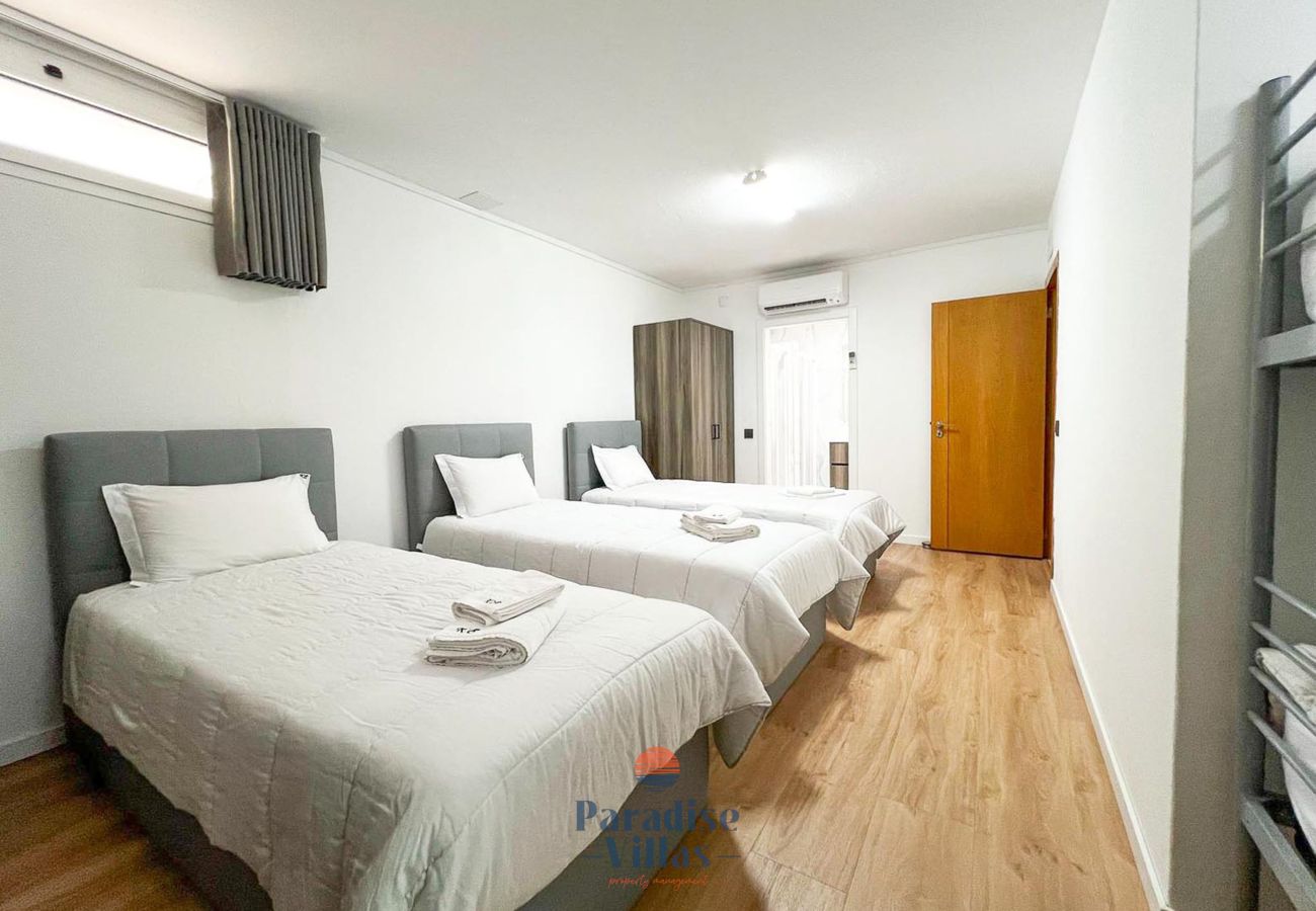 Villa em Quarteira - Villa Raul