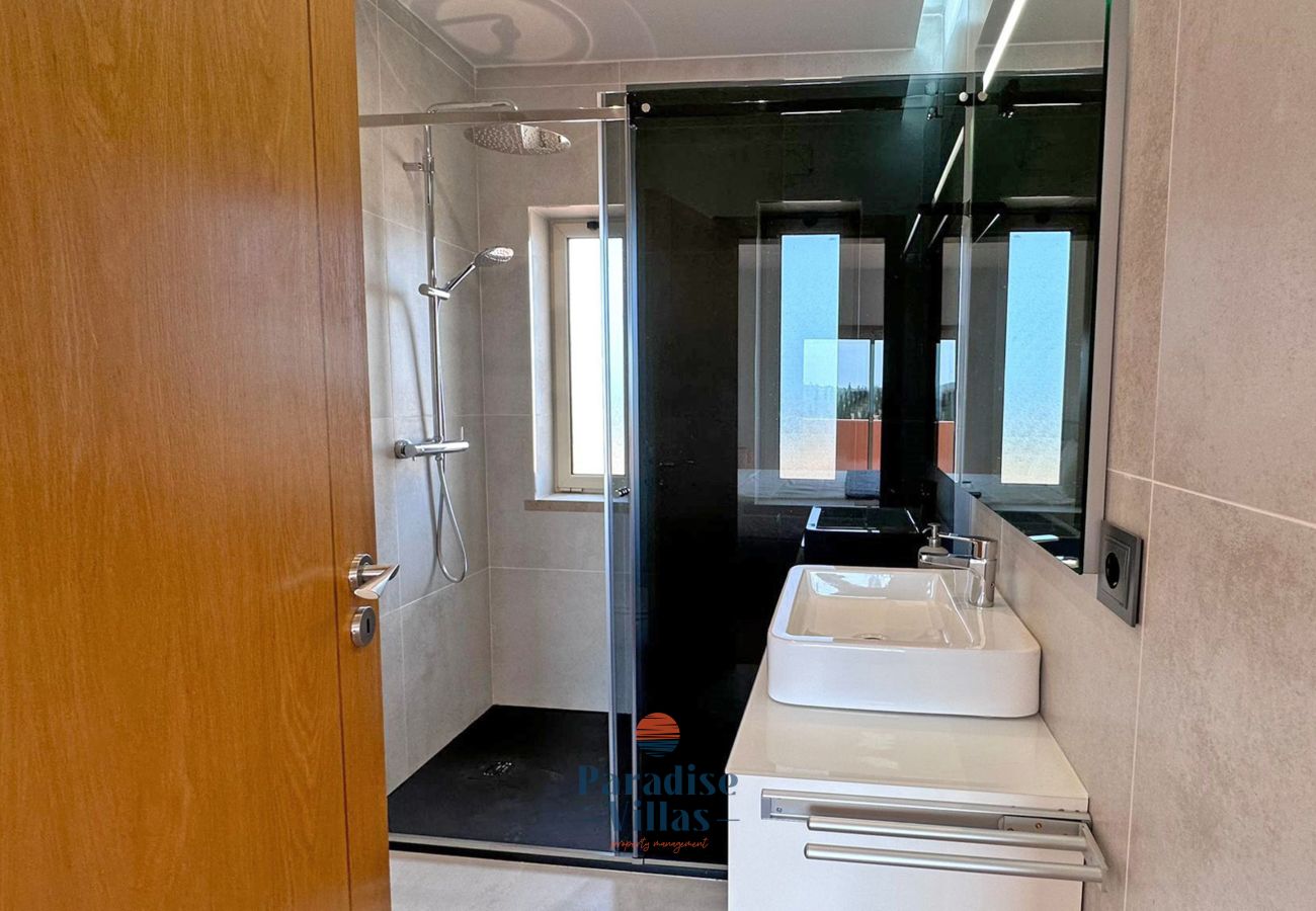 Villa em Quarteira - Villa Paulo