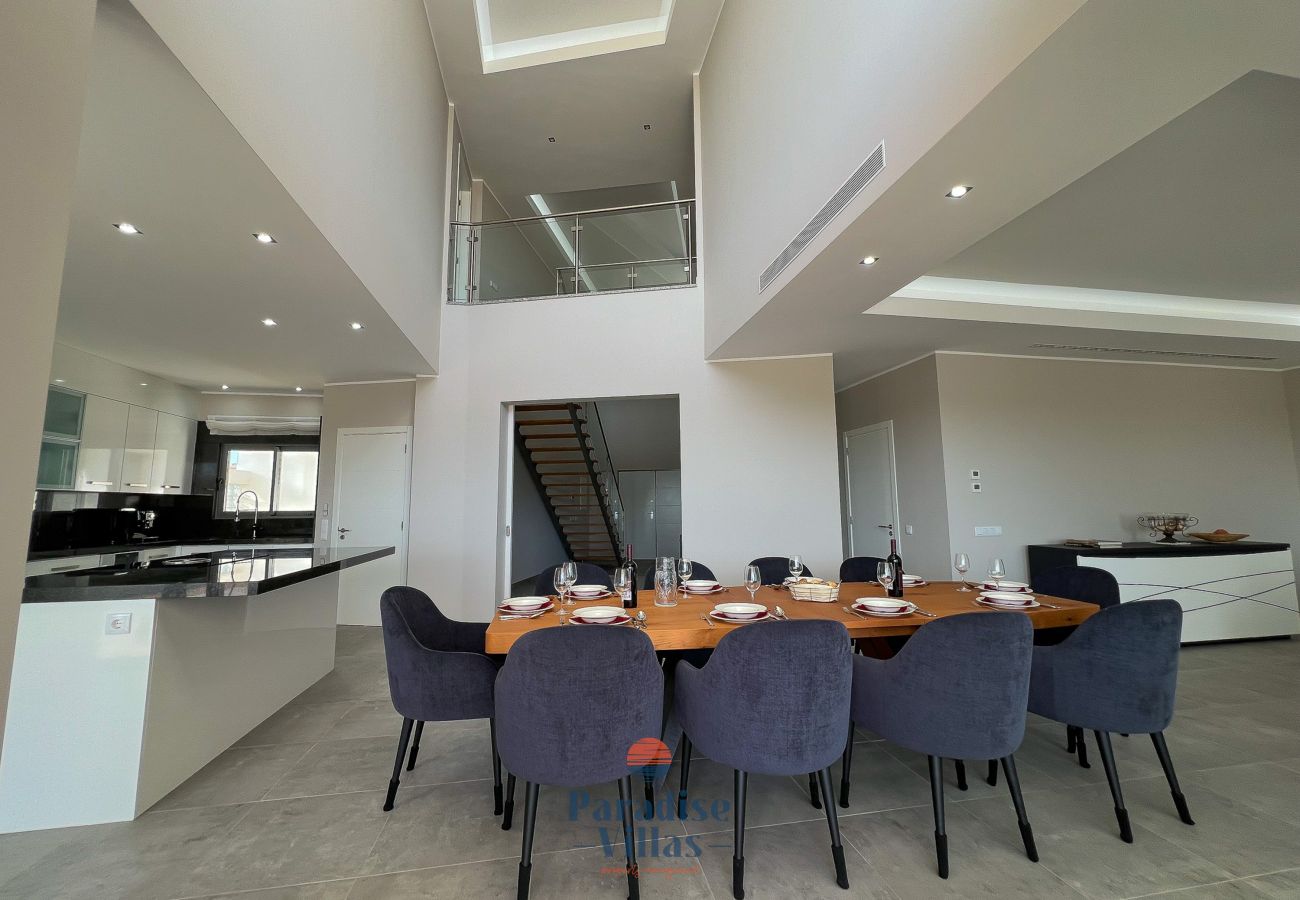 Villa em Pêra - Villa Goreti