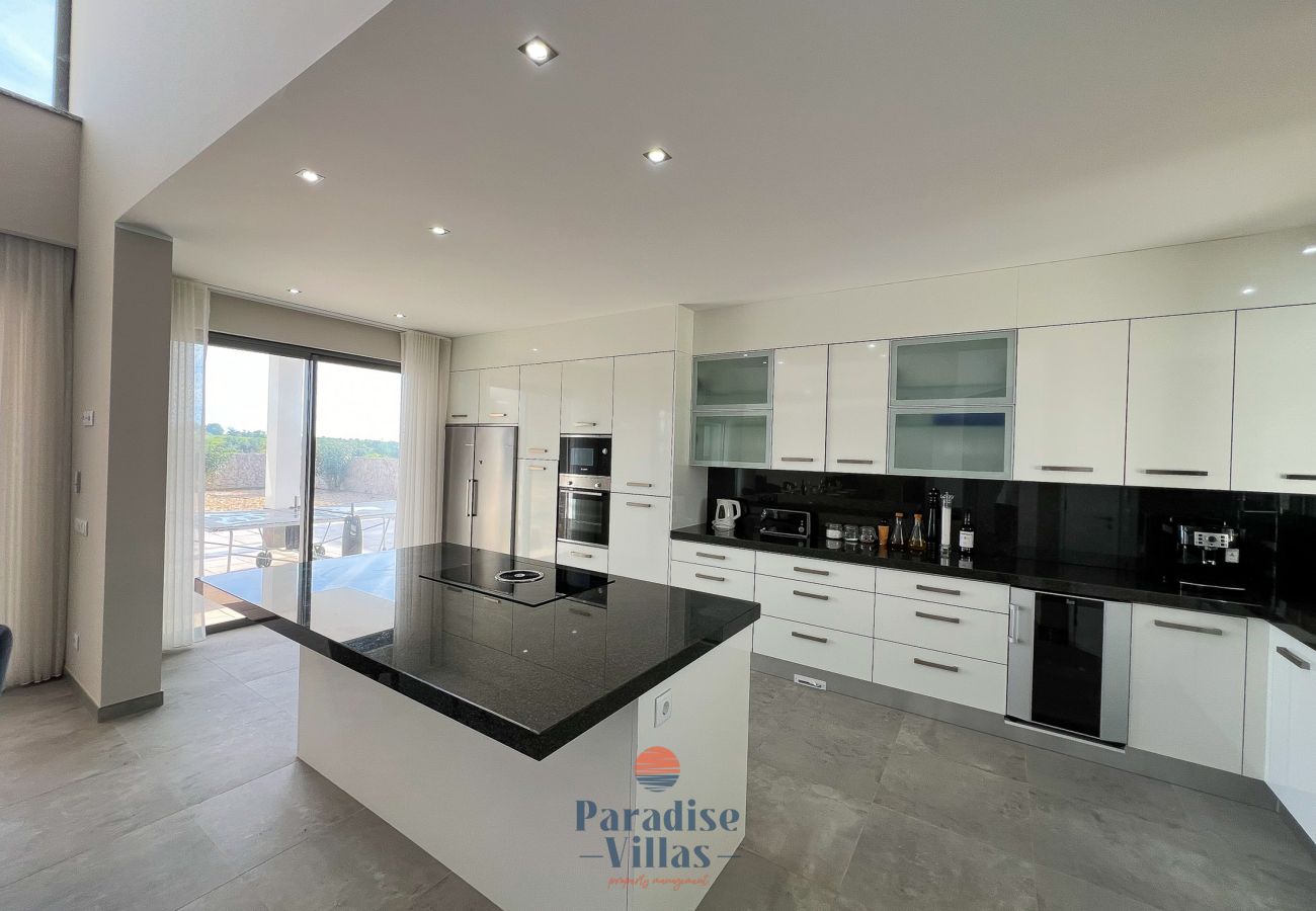 Villa em Pêra - Villa Goreti