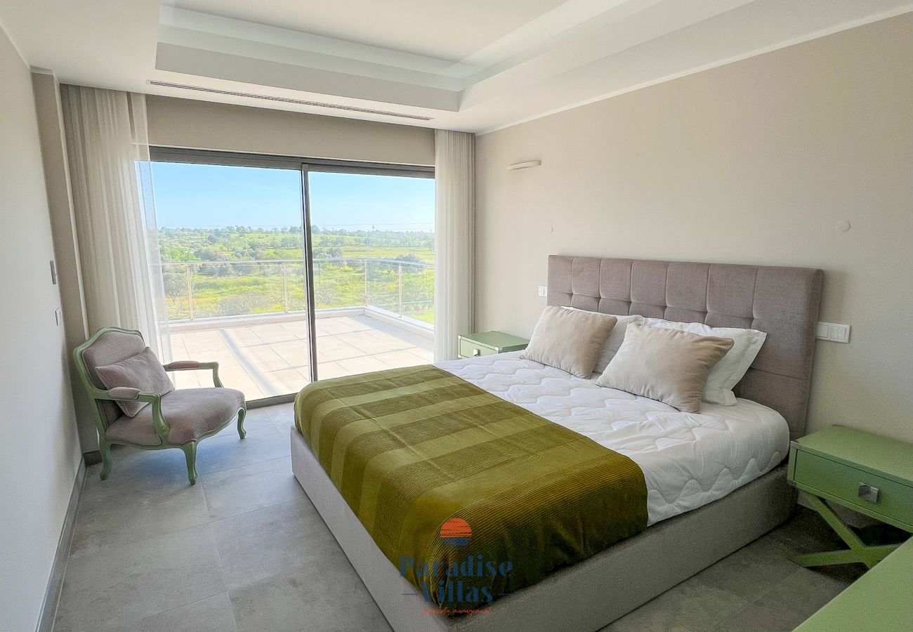 Villa em Pêra - Villa Goreti