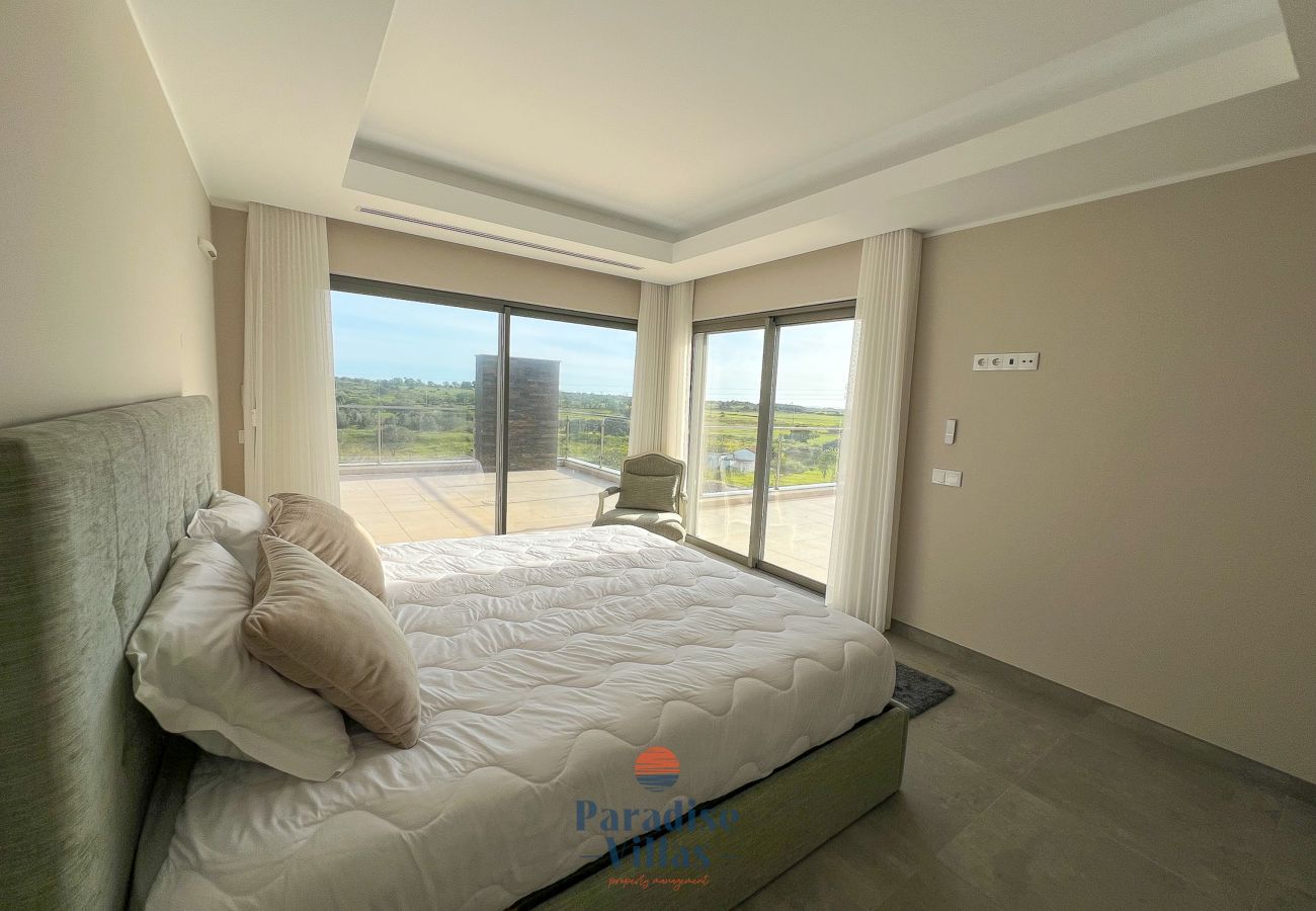 Villa em Pêra - Villa Goreti