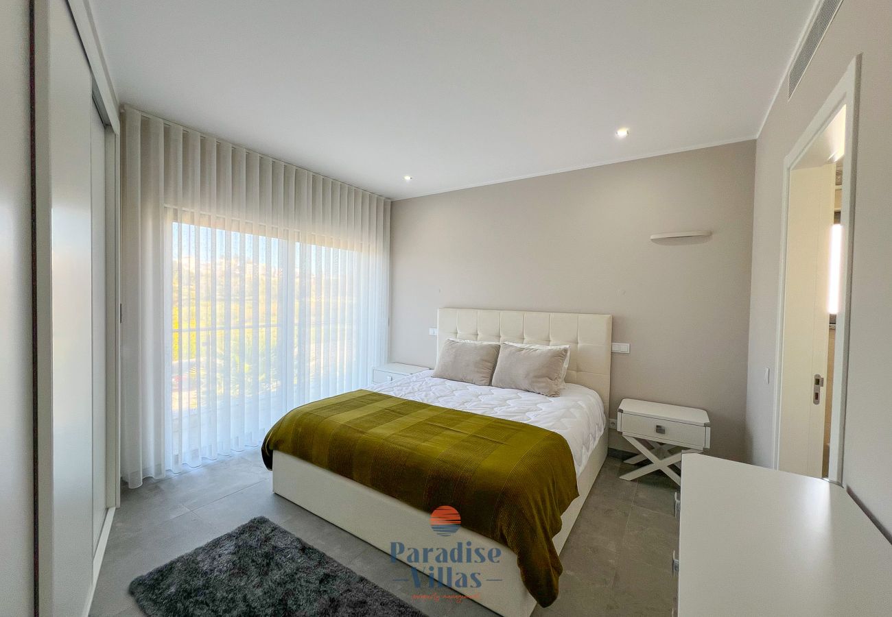 Villa em Pêra - Villa Goreti