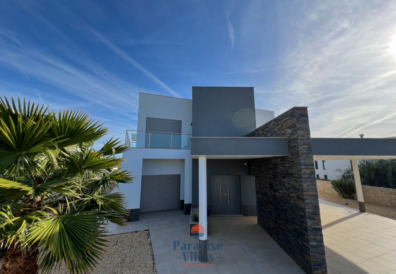 Villa em Pêra - Villa Goreti