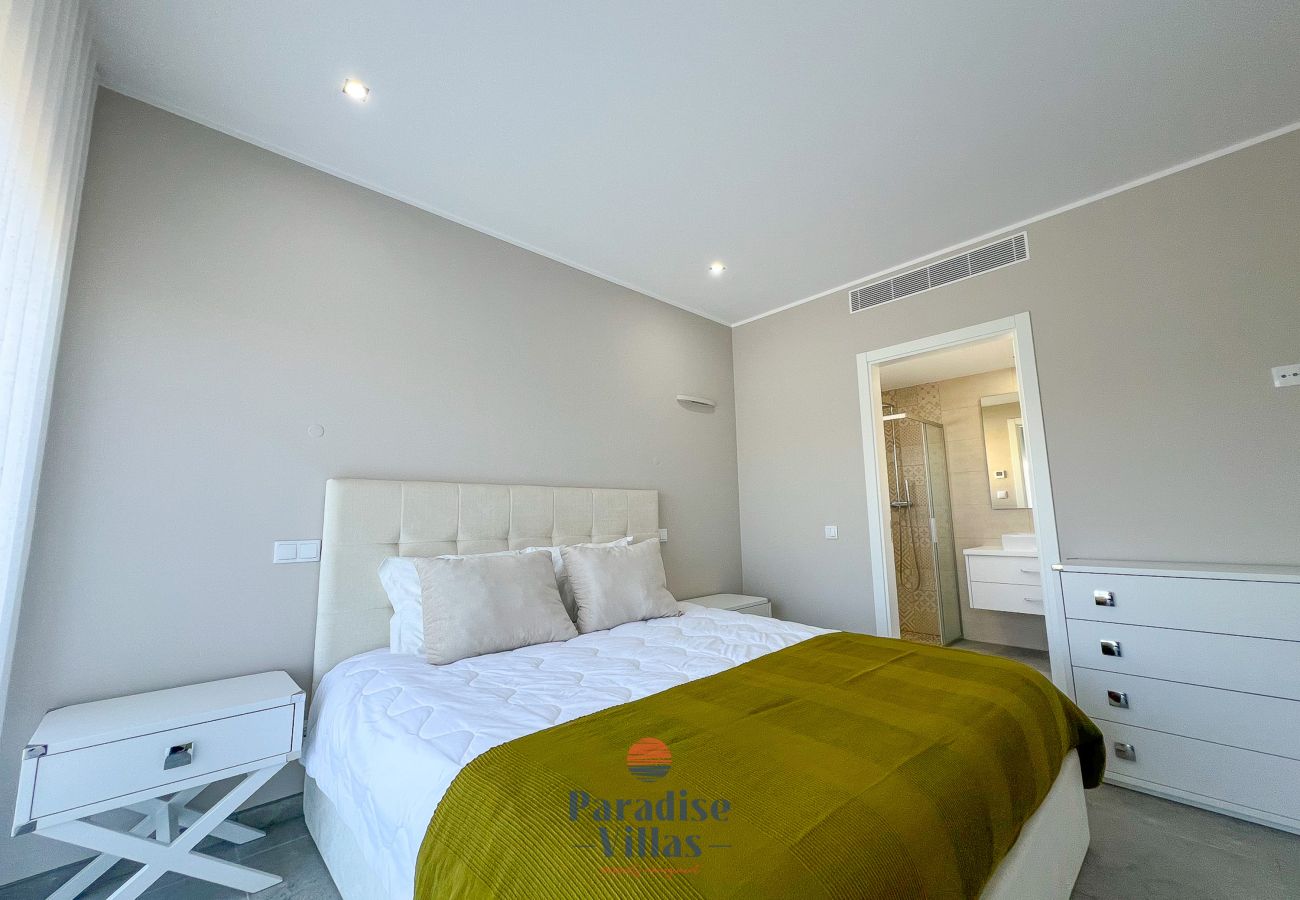 Villa em Pêra - Villa Goreti