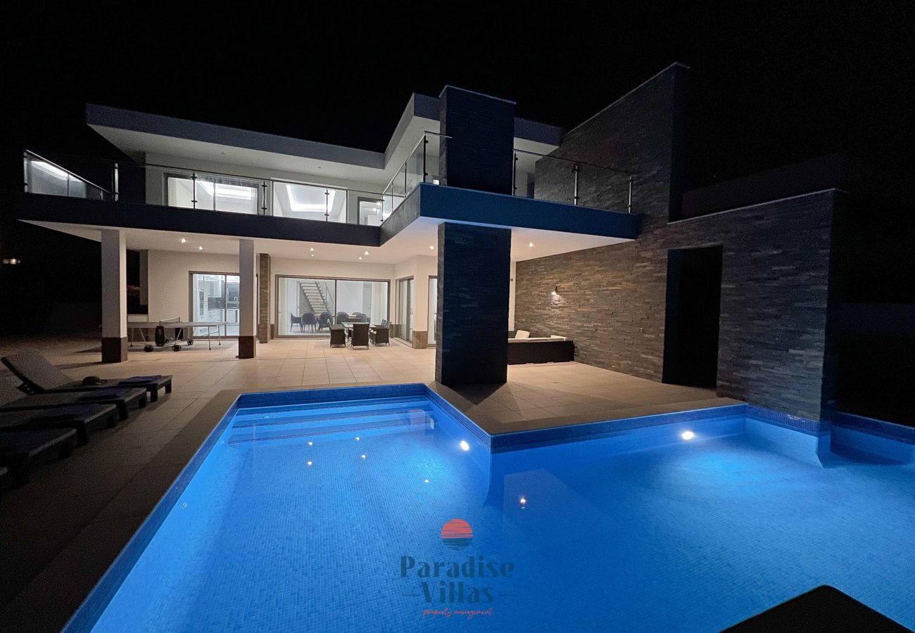 Villa em Pêra - Villa Goreti