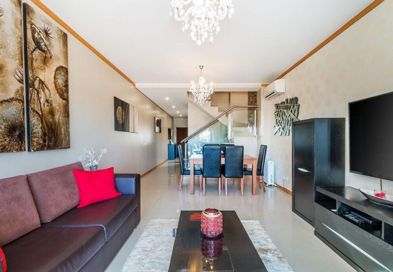 Casa geminada em Albufeira - Townhouse Rosa