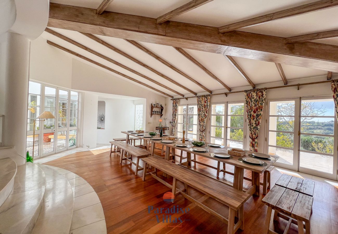 Villa em Santa Bárbara de Nexe - Villa Tanya