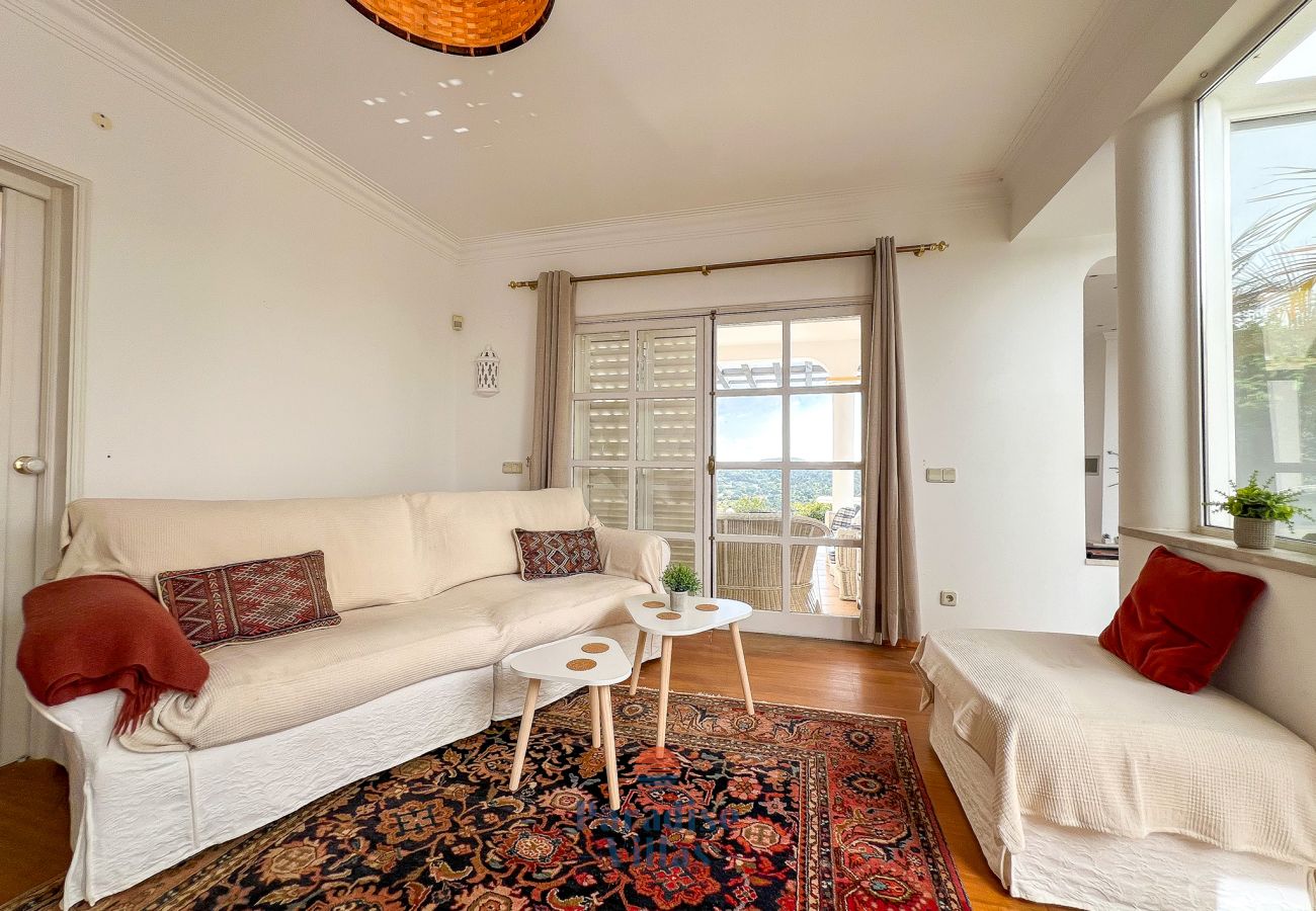 Villa em Santa Bárbara de Nexe - Villa Tanya