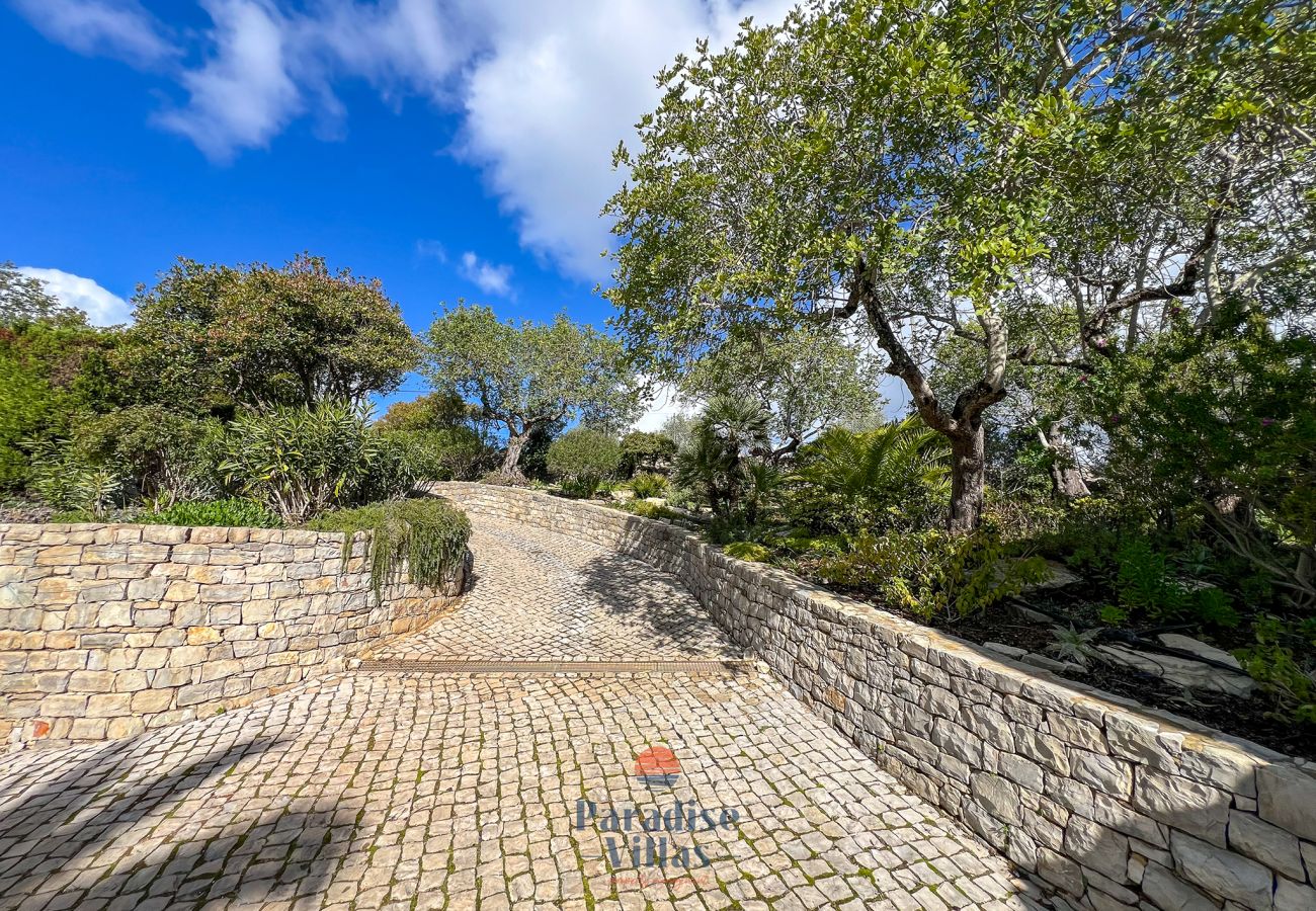 Villa em Santa Bárbara de Nexe - Villa Tanya