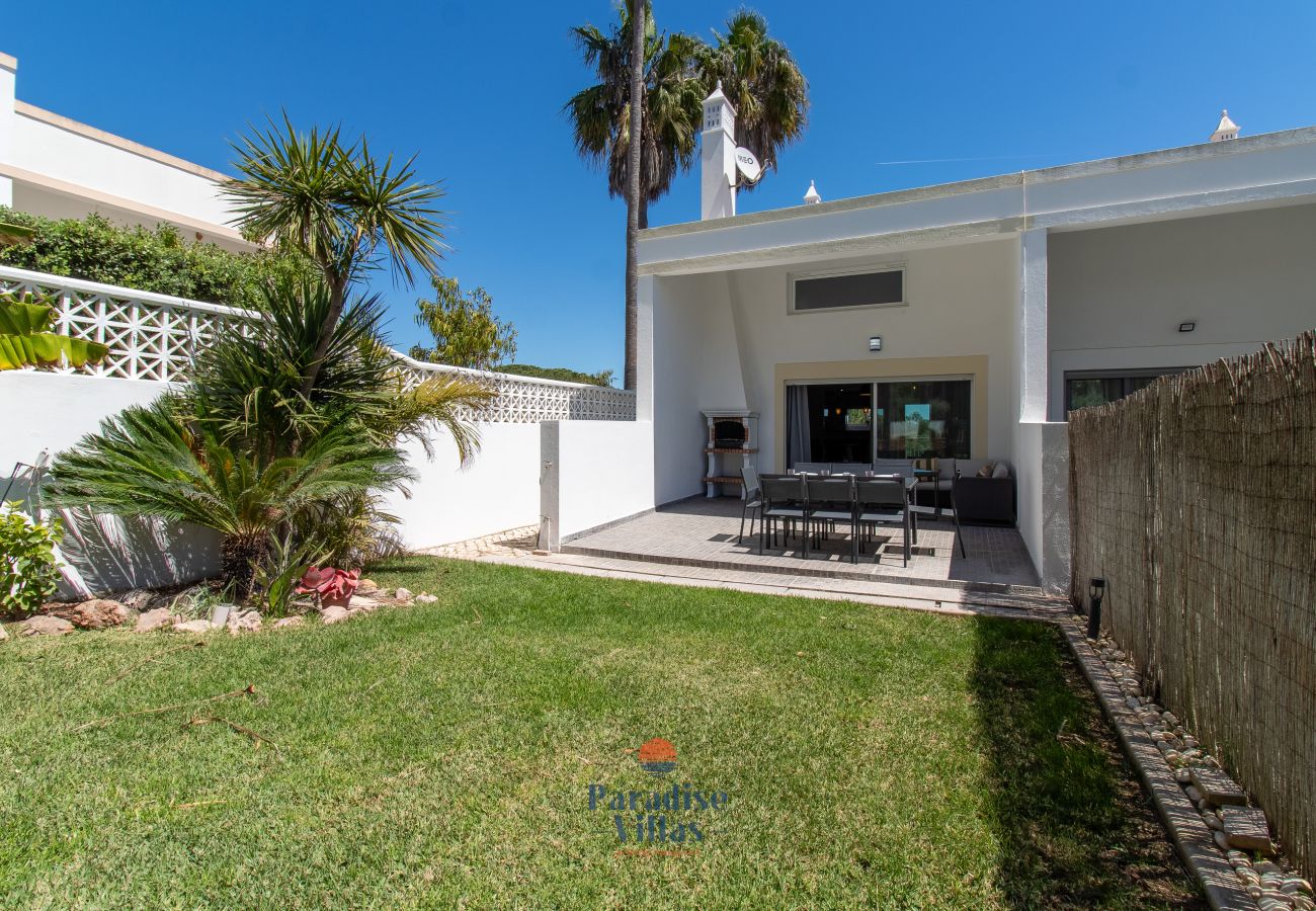 Casa geminada em Albufeira - Townhouse Baía do Mel