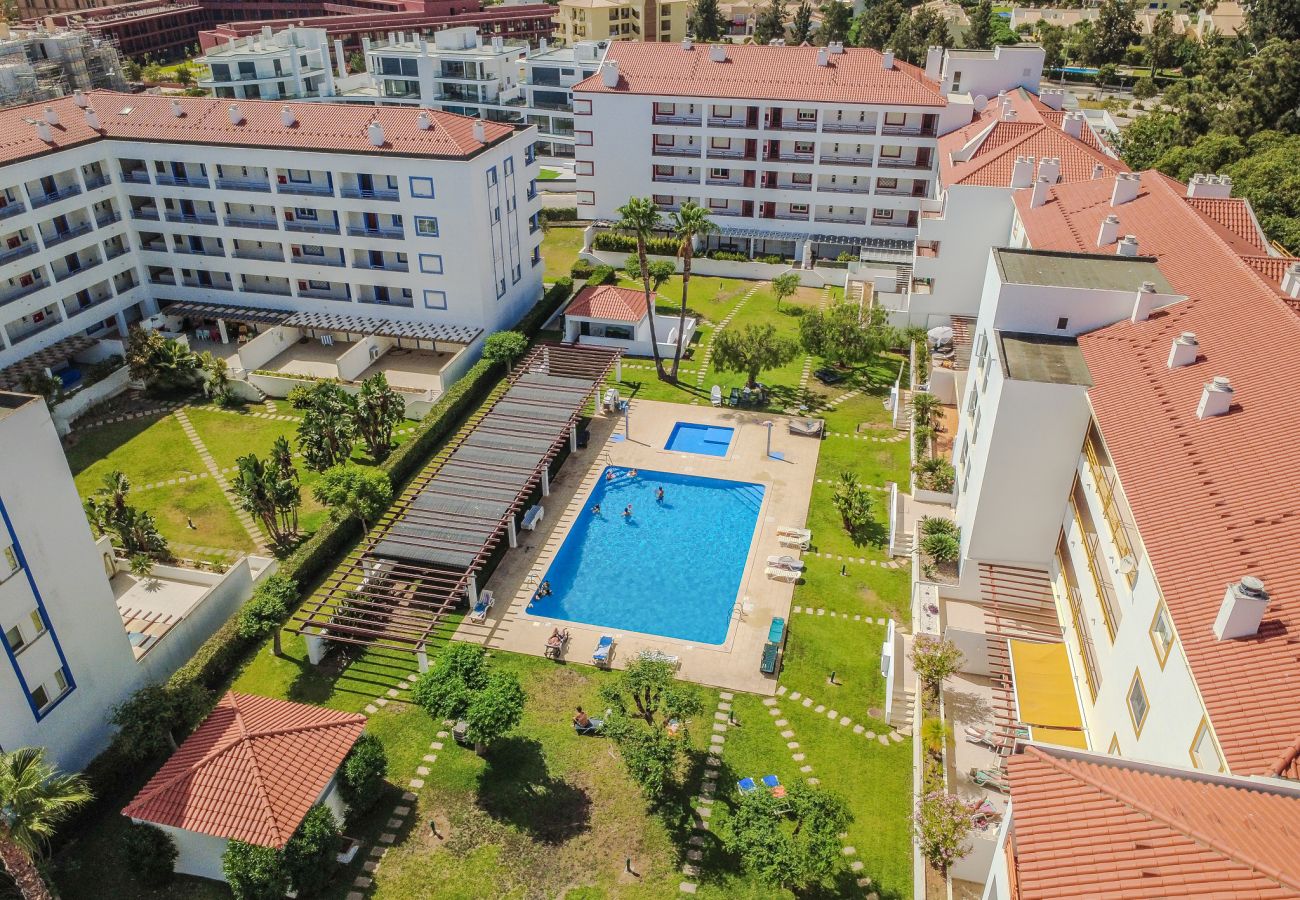 Apartamento em Quarteira - Apartamento Vilamoura