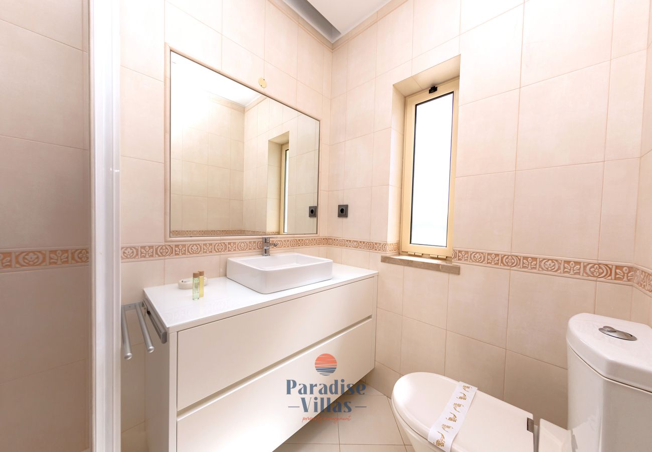 Villa in Quarteira - Villa Raul