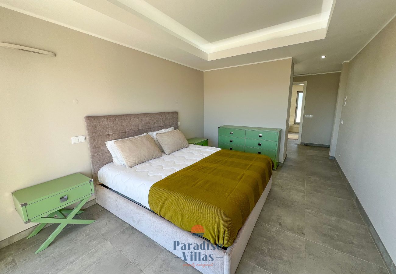 Villa in Pêra - Villa Goreti