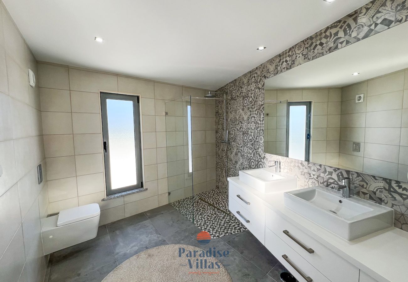 Villa in Pêra - Villa Goreti