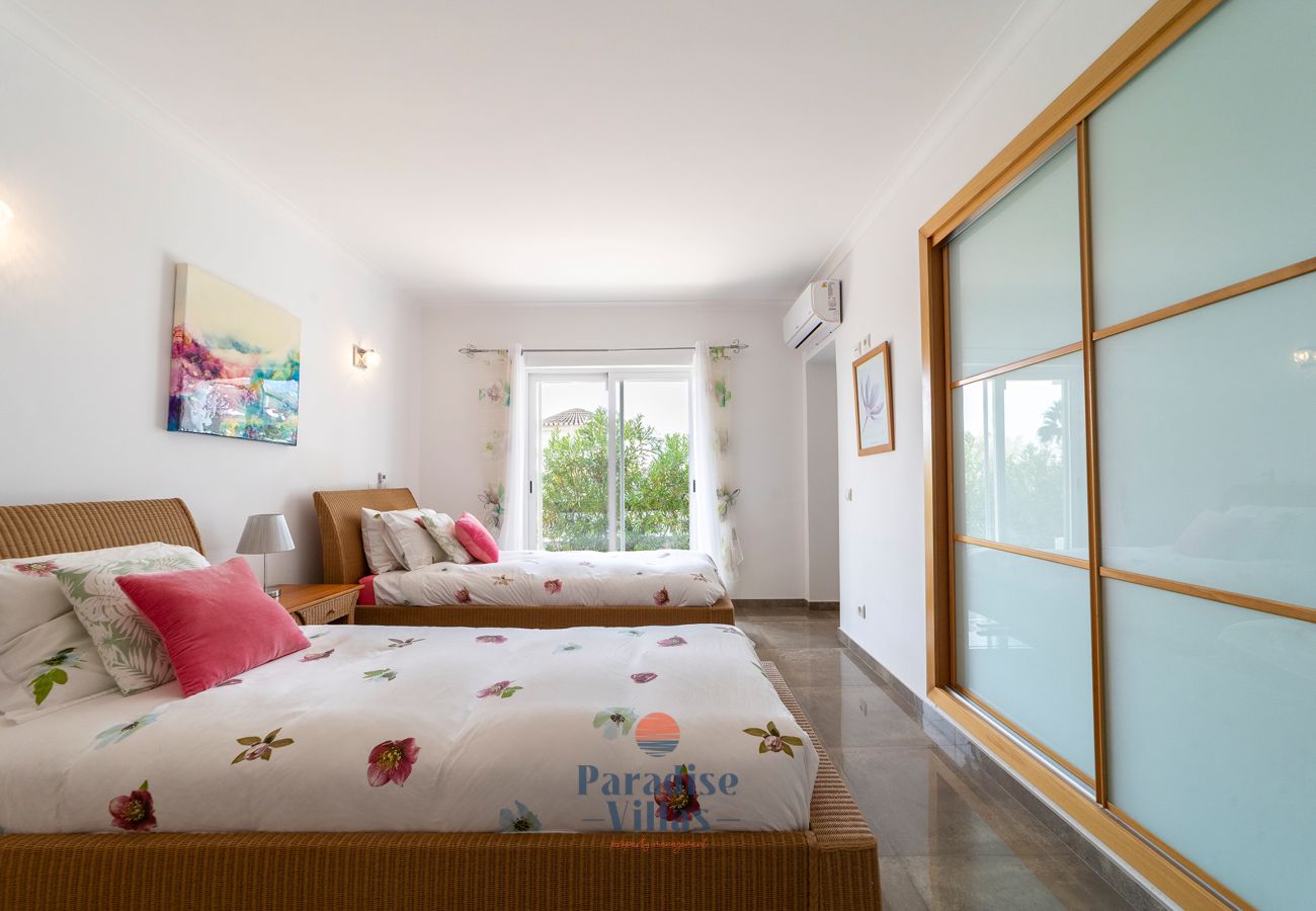 Villa in Albufeira - Villa Manuela