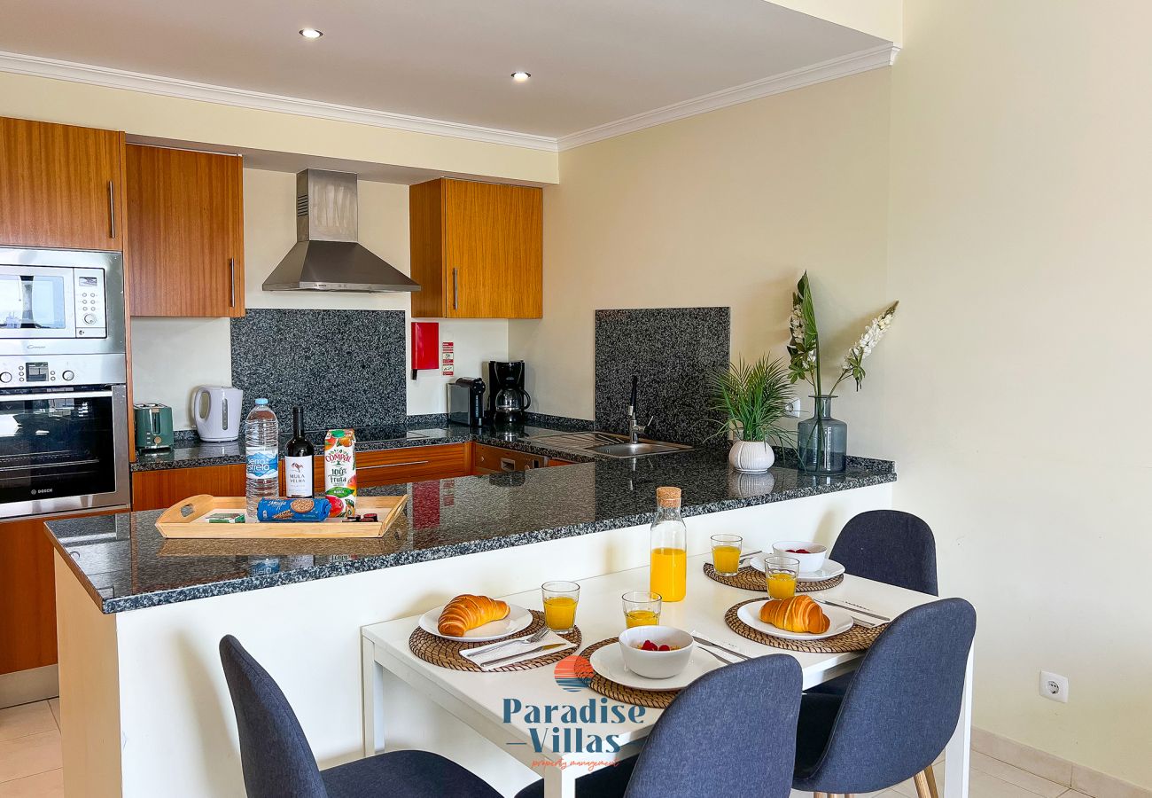 Apartment in Albufeira - Apartamento Vista  Ondas