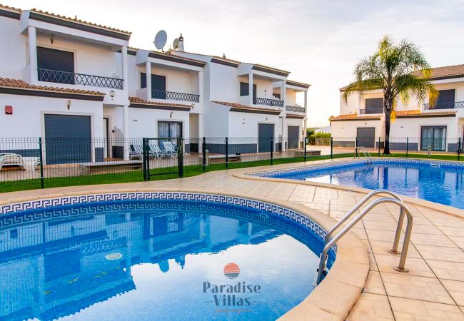 Terraced House in Albufeira - Townhouse Arvela