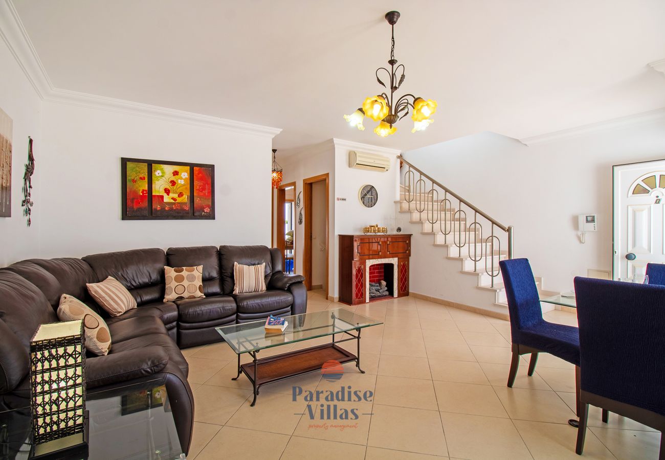 Terraced House in Albufeira - Townhouse Arvela