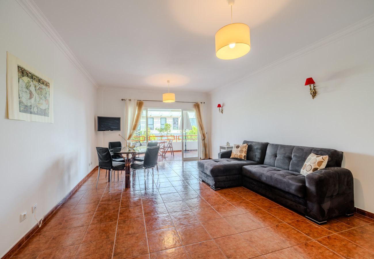 Apartment in Quarteira - Apartamento Vilamoura