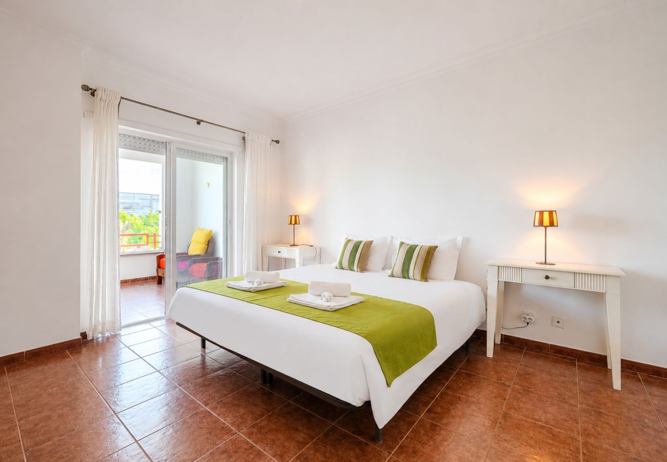 Apartment in Quarteira - Apartamento Vilamoura